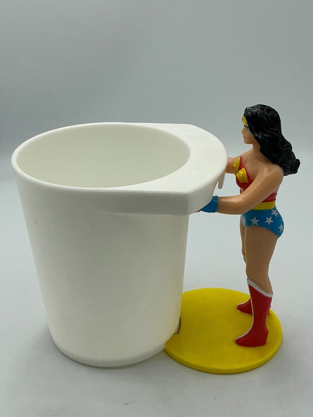 1988 Burger King Wonder Woman Figure Cup Burger King Super Powers Collection